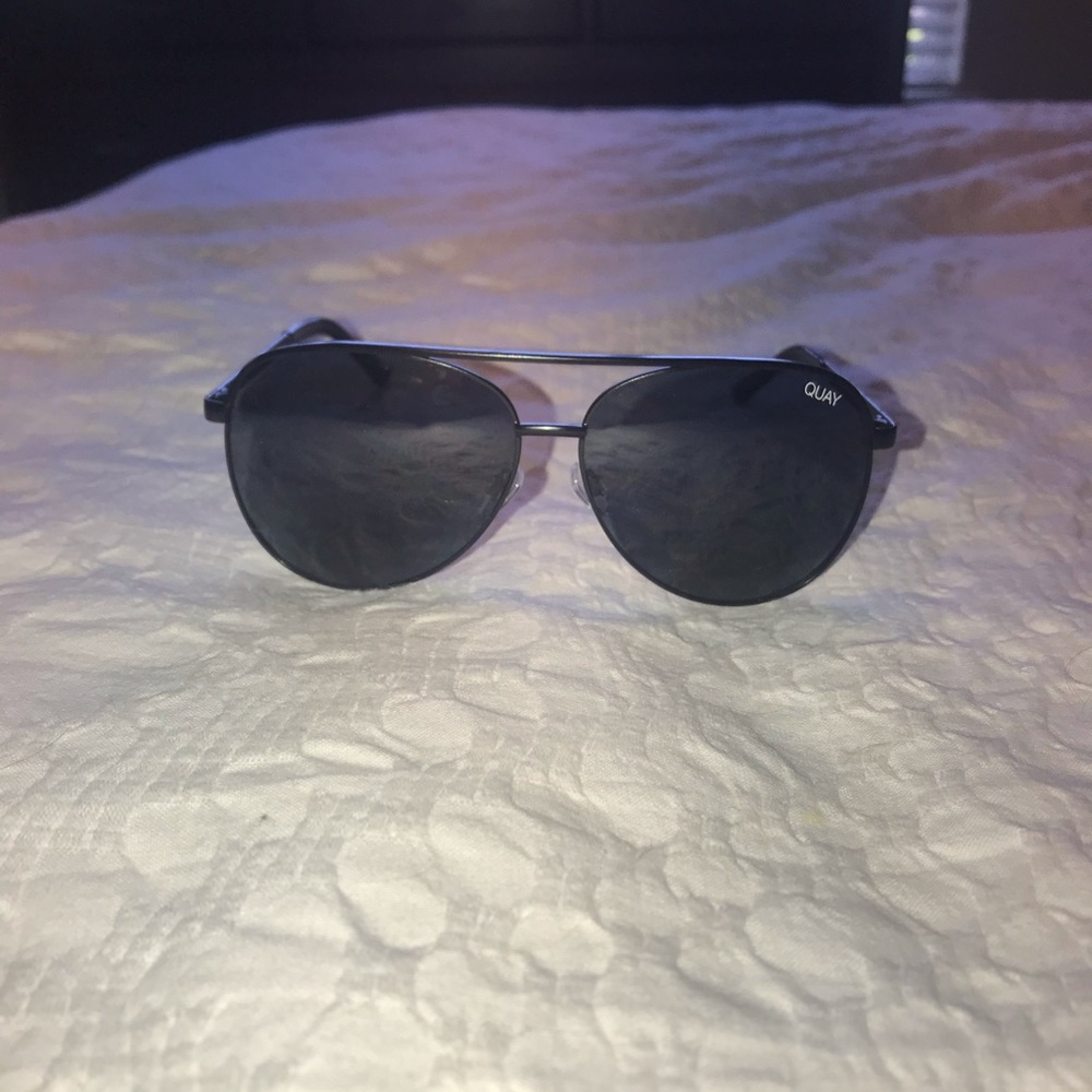 Quay High Key aviator sunglasses. Black